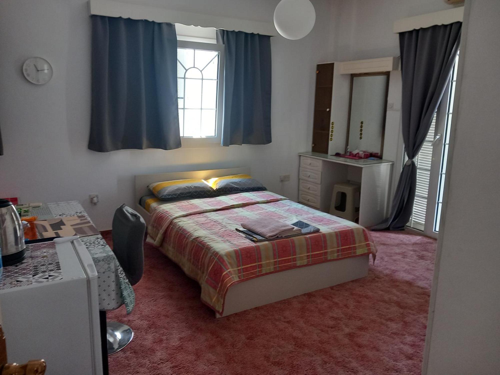 בית אירוח Vasilis House Dromolaxia